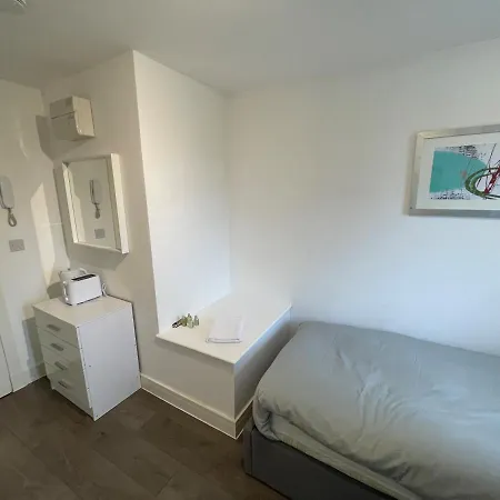 Letzi Private En-Suite Near Wembley Londres Extérieur photo