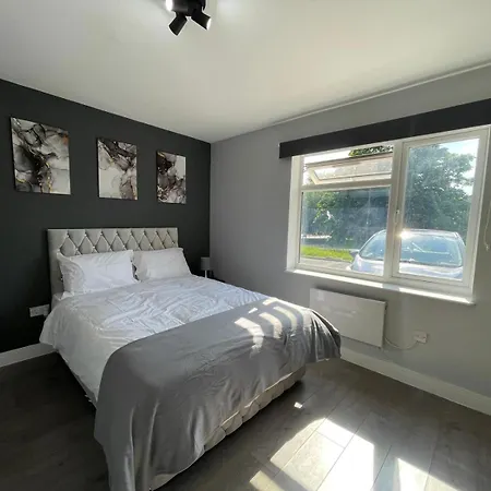 Letzi Private En-Suite Near Wembley Londres Extérieur photo