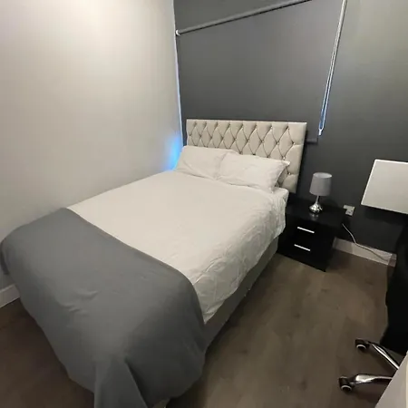 Letzi Private En-Suite Near Wembley Londres Extérieur photo