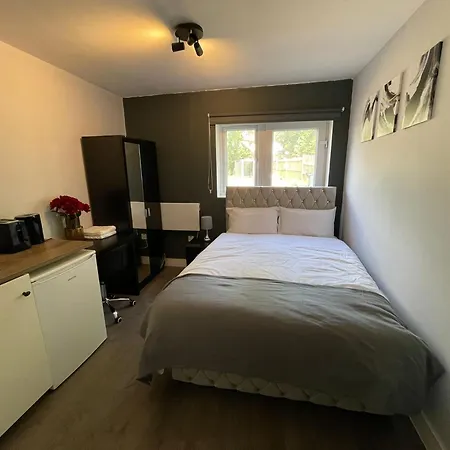 Letzi Private En-Suite Near Wembley Londres Extérieur photo
