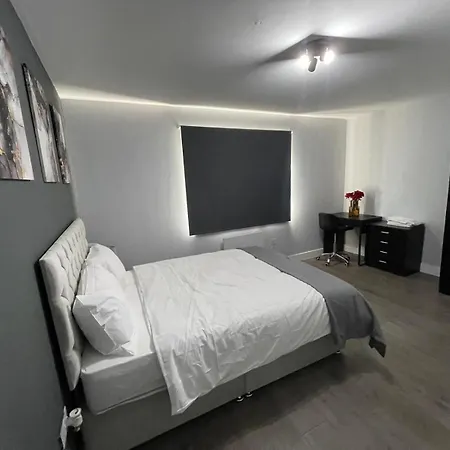 Letzi Private En-Suite Near Wembley Londres Extérieur photo