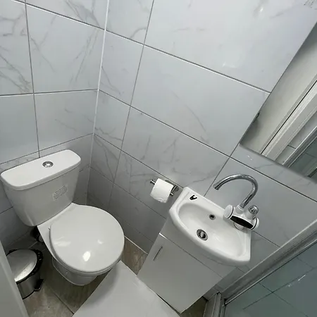 Letzi Private En-Suite Near Wembley Londres Extérieur photo